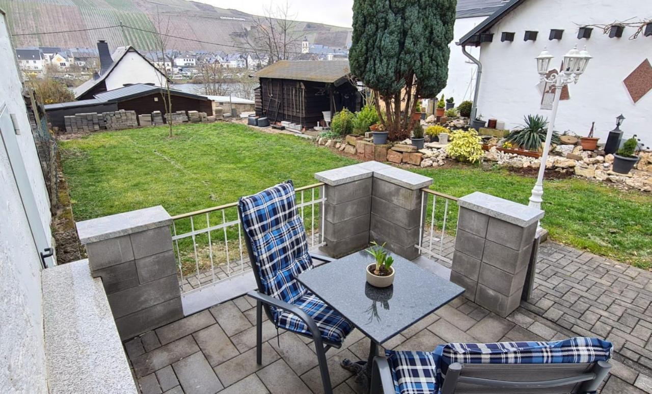 Ferienhaus Schnitzius Kinheim Luaran gambar
