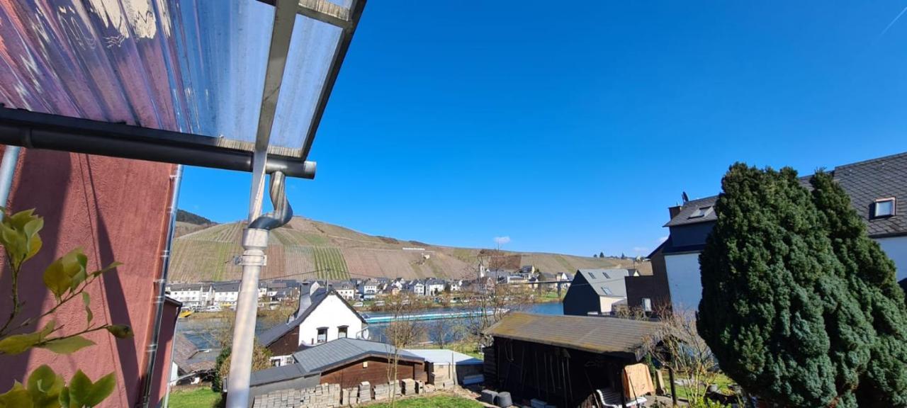 Ferienhaus Schnitzius Kinheim Luaran gambar